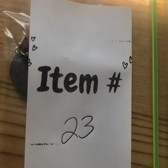 Hand‎ Crafted earrings - Picture 5 of 6